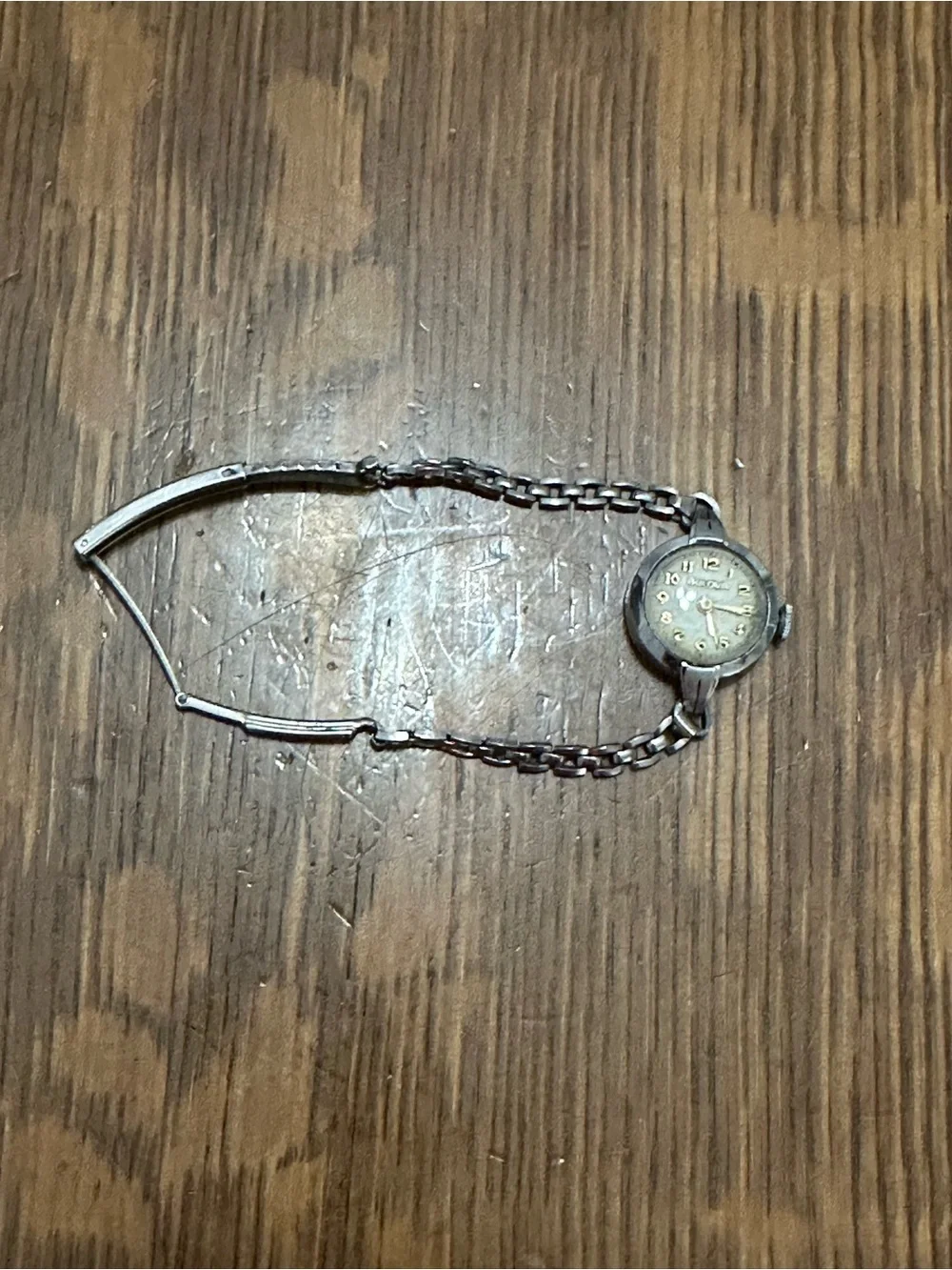 Vintage Bulova Silver Tone Ladies Crocktail Watch